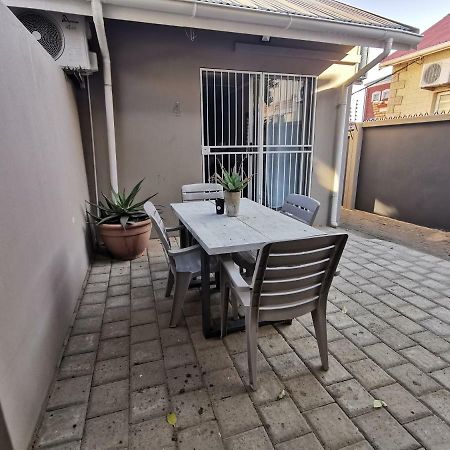 Rosedene Apartamento Bloemfontein Exterior foto