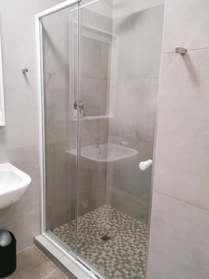 Rosedene Apartamento Bloemfontein Exterior foto