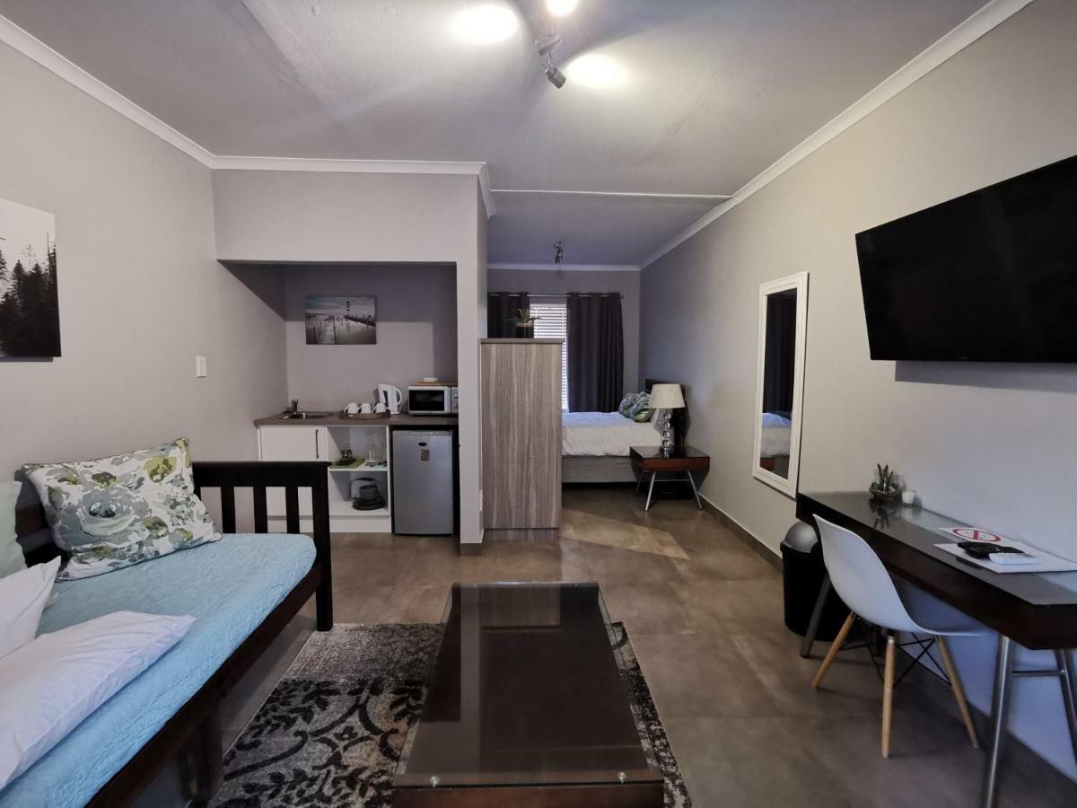 Rosedene Apartamento Bloemfontein Exterior foto