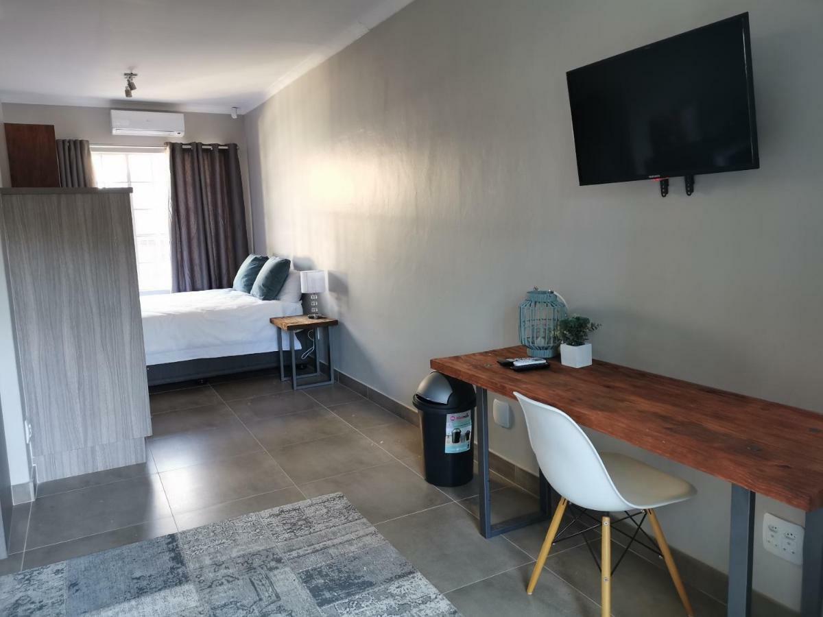 Rosedene Apartamento Bloemfontein Exterior foto