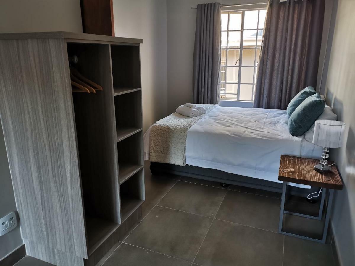 Rosedene Apartamento Bloemfontein Exterior foto
