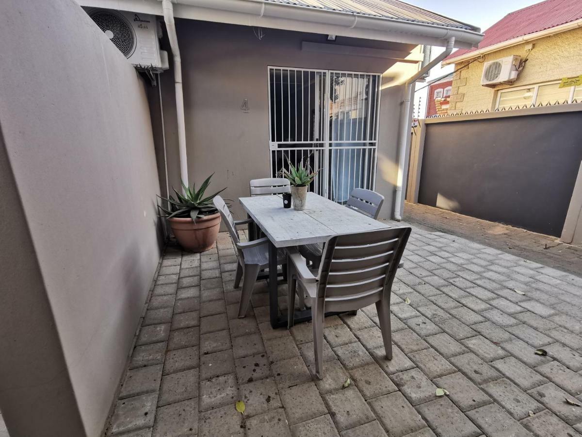 Rosedene Apartamento Bloemfontein Exterior foto